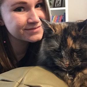 Meet your Posher, Laura